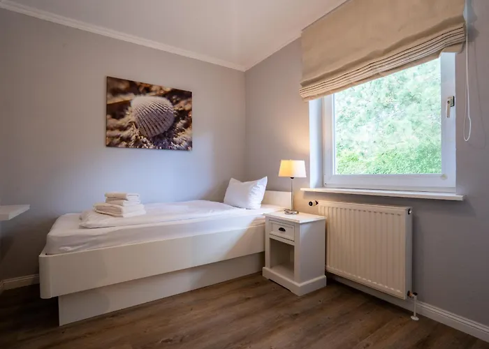 Lister Reede Garten Apartment List auf Sylt